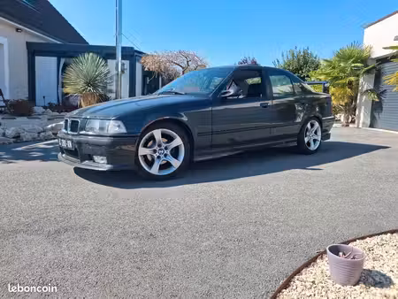 BMW Série 3 325i 2.5 192