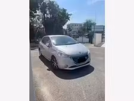 Peugeot 208 1.2 PureTech 82 Style