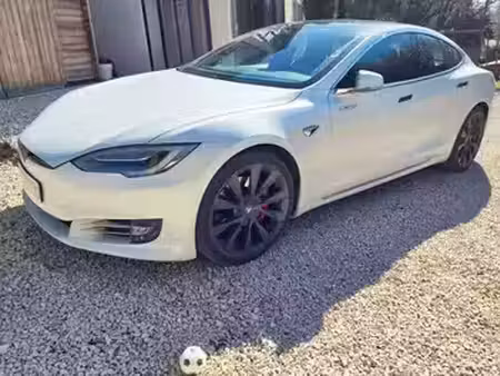 Tesla Model S Performance Ludicrous 598 4x4