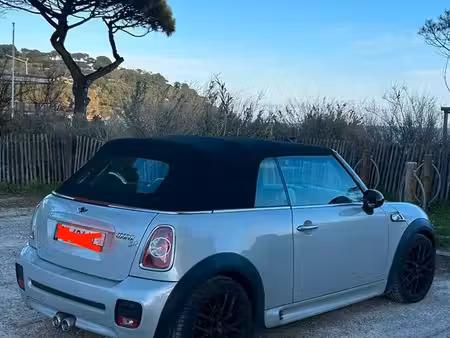 Mini Cabrio Cooper 2.0 143