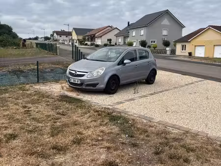 Opel Corsa 1.2 80