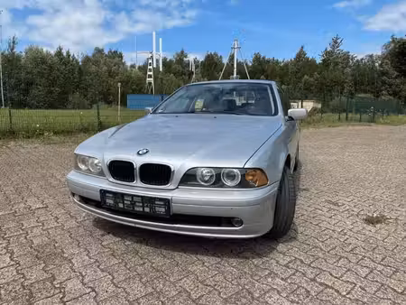 BMW Série 5 525d 2.5 163