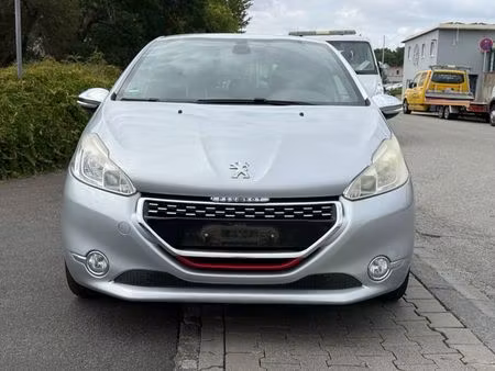 Peugeot 208 GTI 1.6 THP 200