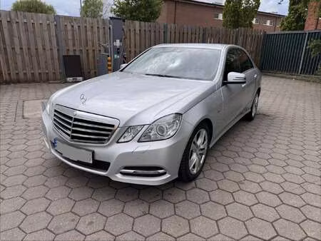 Mercedes-Benz Classe E E 350 V6 3.0 CDI 265 Avantgarde