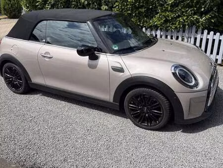 Mini Cabrio Cooper 1.5 136