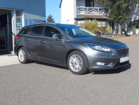 Ford Focus 1.5 182 Titanium