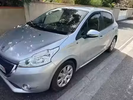 Peugeot 208 1.2 PureTech 82 Style