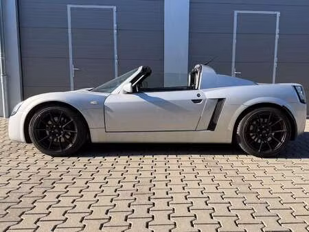 Opel Speedster 2.2 147