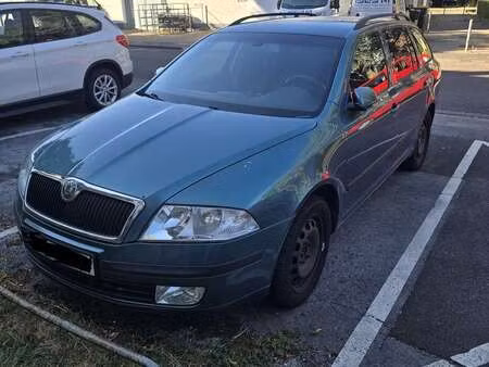 Škoda Octavia 1.6 102 Elegance