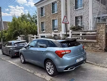 DS 5 1.6 HDi 115