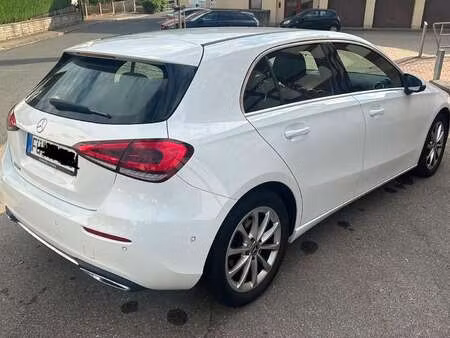 Mercedes-Benz Classe A A 180 1.3 136