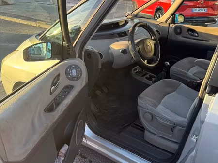 Renault Espace 2.2 dCi 150 Privilège