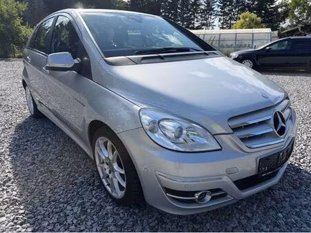 Mercedes-Benz Classe B B 200 2.0 136