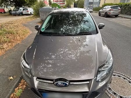 Ford Focus 1.0 125