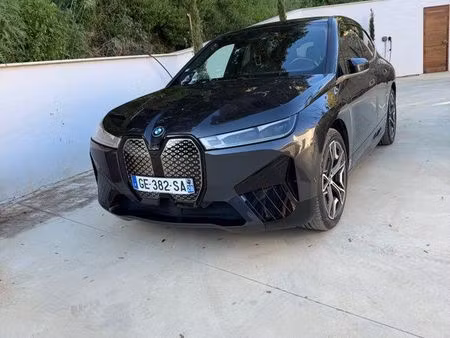 BMW iX 40 326 xDrive