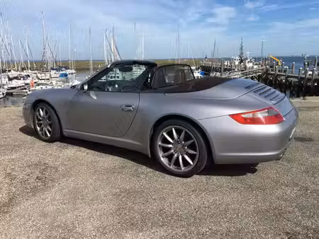 Porsche 911 Carrera 4 3.6 325 4x4