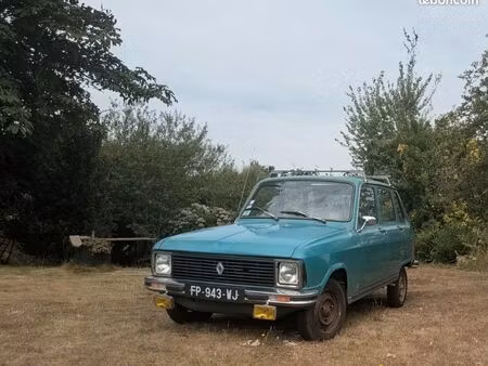 Renault R6 