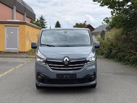Renault Trafic 2.0 dCi 145