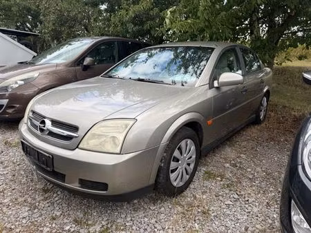 Opel Vectra 2.2 147 Cosmo