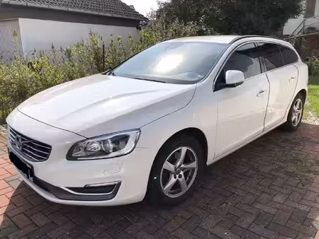 Volvo V60 D4 2.0 181 Momentum