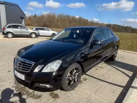Mercedes-Benz Classe E E 500 V8 5.5 Avantgarde 4Matic