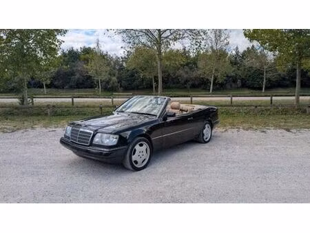 Mercedes-Benz Classe E E 220