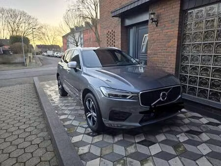 Volvo XC60 2.0 235 R Design 4x4