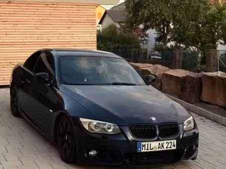 BMW Série 3 330d 3.0 245