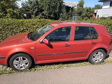 Volkswagen Golf 1.4 75