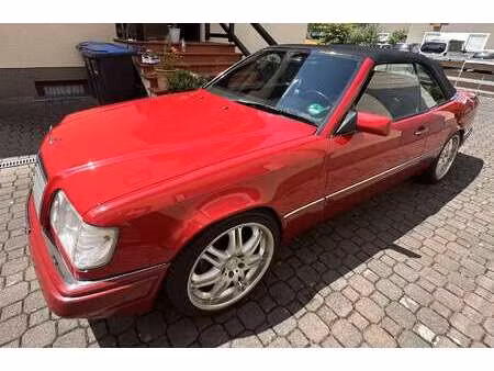 Mercedes-Benz Classe E E 200 136 Elegance
