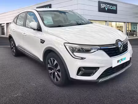 Renault Arkana E-Tech 1.6 145 Équilibre