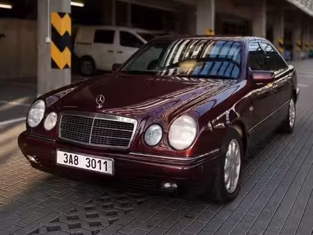 Mercedes-Benz Classe E E 420 V8 5.0