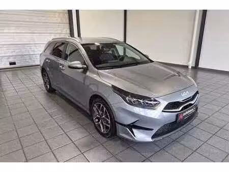 Kia Ceed 1.5 T-GDi 160 Platinum