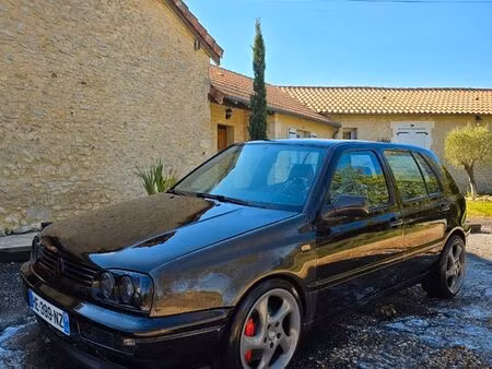 Volkswagen Golf VR6 V6 2.8 174