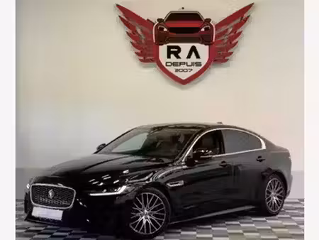 Jaguar XE D180 2.0 180 R Dynamic