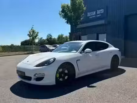Porsche Panamera V6 3.6 300