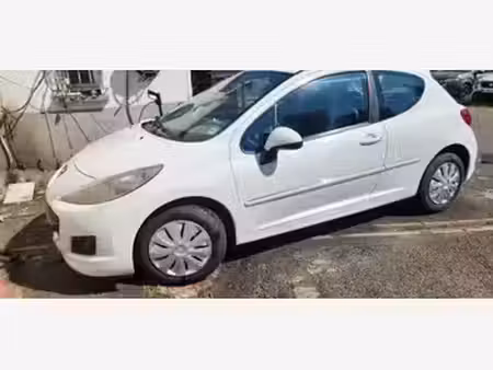 Peugeot 207 1.4 75 Executive