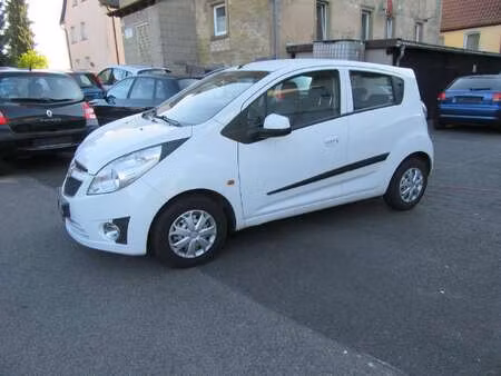 Chevrolet Spark 1.0 68