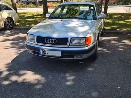 Audi 100 V6 2.8