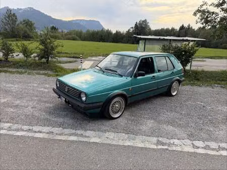 Volkswagen Golf 1.6
