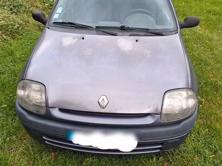 Renault Clio 1.4 73