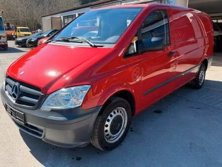 Mercedes-Benz Vito 113 2.1 136