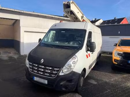 Renault Master 2.3 dCi 125