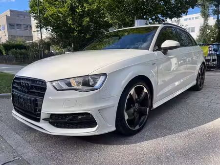 Audi A3 Attraction quattro
