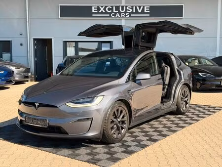 Tesla Model X Standard 670 4x4