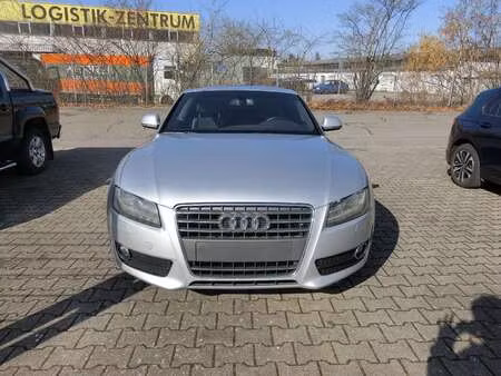Audi A5 V6 2.7 TDI 190