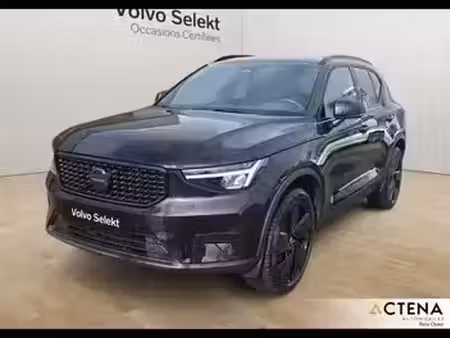Volvo XC40 B3 2.0 163 Black Edition