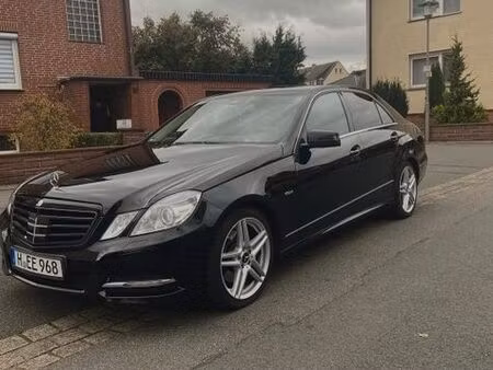 Mercedes-Benz Classe E E 300 V6 3.0 CDI 170 Avantgarde
