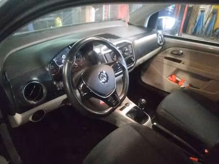 Volkswagen up! 1.0 60 Move up!
