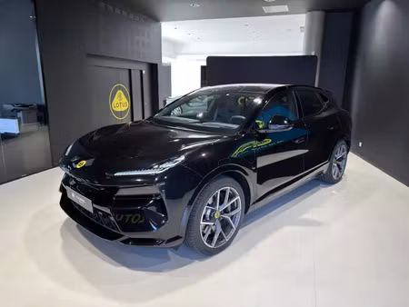 Lotus Eletre 4x4
